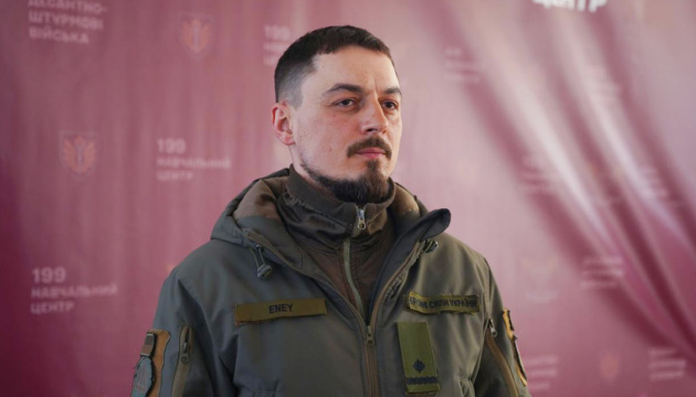 Від битви за Соледар до навчання курсантів: історія десантника «Енея»