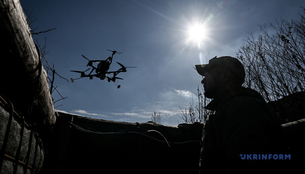 Бійці спецпідрозділу БПОП контролюють повітряний простір на підступах до Запоріжжя / Фото: Дмитро Смольєнко. Укрінформ