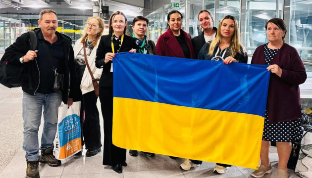 MFA: 16 Ukrainians evacuated from Middle East to Warsaw