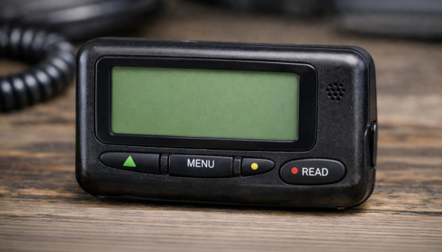 У Москві через відключення інтернету почали скуповувати пейджери, рації та атласи