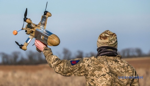 Перехоплювачі дронів, вагон-реанімація і Марш жінок