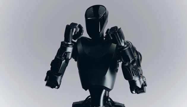 Україна отримала роботів-гуманоїдів для випробування в бойових умовах 