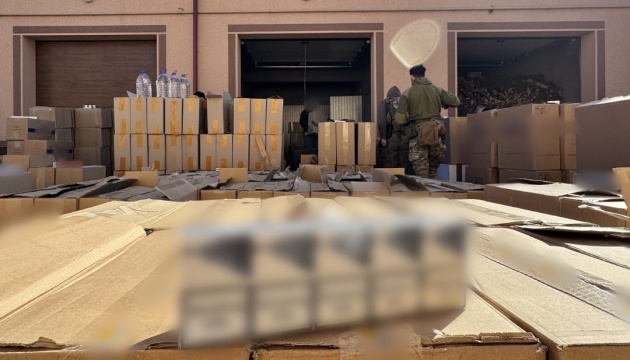 Контрафакт на ₴30 мільйонів: на Буковині перекрили нелегальний канал збуту сигарет