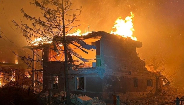 Росіяни атакували три райони Дніпропетровщини, є поранені