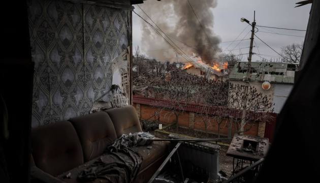 Росія знищує Костянтинівку - ворожі удари стирають квартал за кварталом