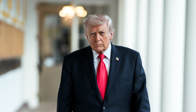 Трамп прагне укласти мир між Україною та Росією, щоб протидіяти Китаю - Politico