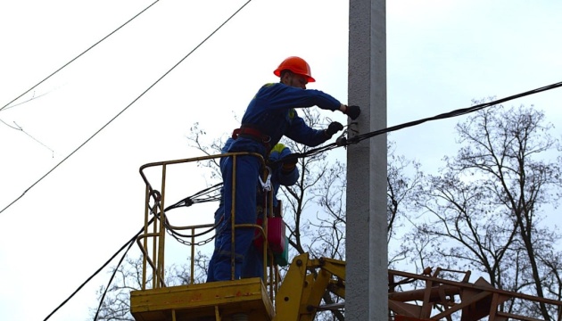 На Запоріжжі відновили електропостачання у прифронтових громадах
