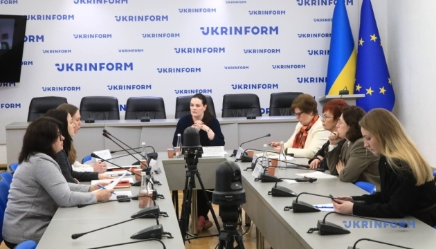 Чому вживання фемінітивів має значення