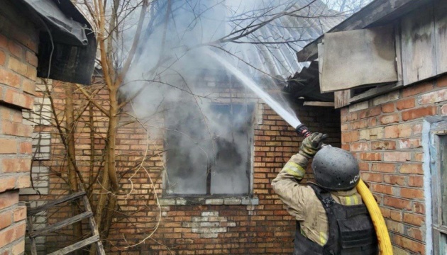 Артилерія, дрони і авіабомба: ворог атакував Дніпропетровщину понад 40 разів, двоє постраждалих