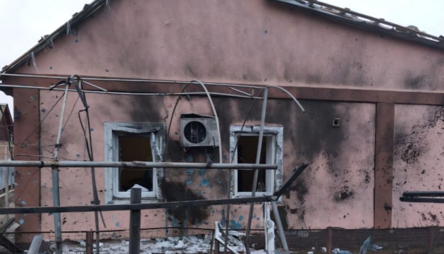 Загарбники обстріляли три райони Дніпропетровщини, поранені двоє людей