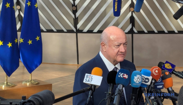 Канцлер Австрії нагадав Орбану, що нафту можна отримати від інших держав ЄС