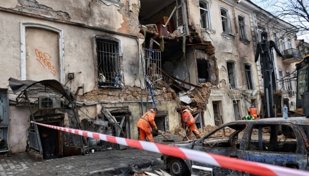 Наслідки шахедної атаки по Одесі / Фото: Ніна Ляшонок, Укрінформ