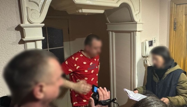 На Сумщині викрили шахраїв, які «продавали» квадрокоптери й автомобілі для військових