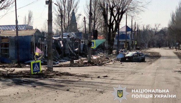 東部ドブロピッリャにはまだ市民９００人が残留