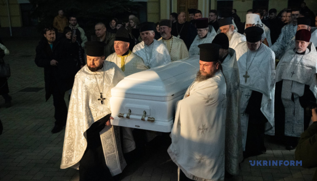 У Михайлівському соборі розпочалося прощання із патріархом Філаретом / Фото: Данило Антонюк, Укрінформ