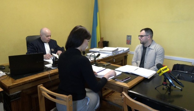 Мати звільненого з полону бійця, яка відмовилася повертати чотири мільйони його зарплатні, хоче мирової угоди