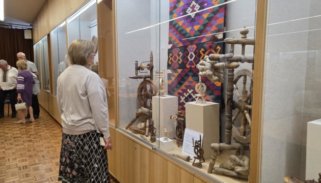 У Мельбурні відкрили виставку «Українські дерев’яні дива» 