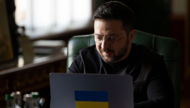 Зеленський обговорив з президентом Мозамбіку можливості постачання газу в Україну