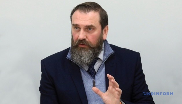 Лісовий сказав, коли до Ради передадуть законопроєкт щодо змін в системі оплати праці освітян