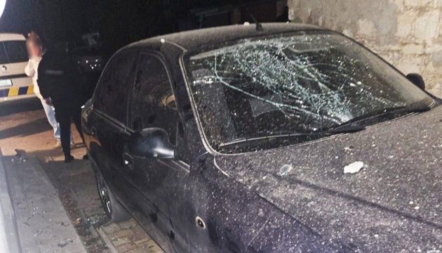 У Миколаєві чоловік кинув гранату у дворі багатоповерхівки, є поранена