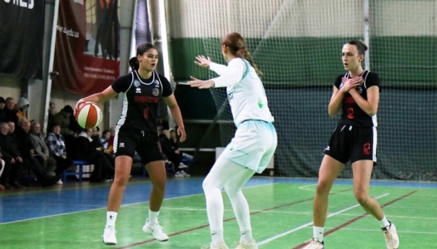 БК «Франківськ-Прикарпаття» виграв у «ІнтерХіма» матч плей-офф жіночої Суперліги