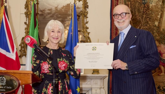 Британську акторку Гелен Міррен нагородили орденом Зірки Італії