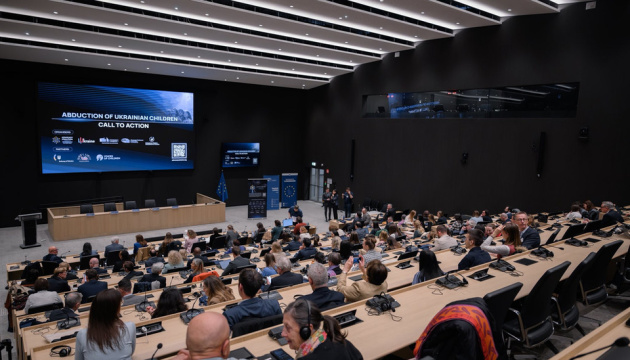 У Люксембурзі провели перший захід коаліції за повернення з РФ депортованих українських дітей