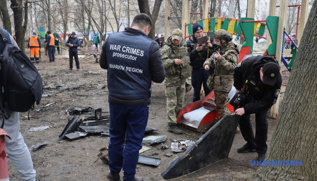 Наслідки удару дронами по Харкову / Фото: В`ячеслав Мадієвський, Укрінформ