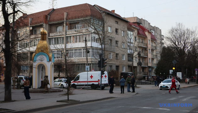 Guerre en Ukraine : Une fille de 15 ans et son père tués dans une frappe russe sur Ivano-Frankivsk