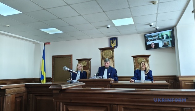 Права на картини Марчука: суд відхилив апеляцію на проведення експертизи підписів