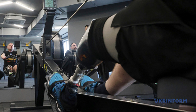 Ветерани 5-ї Слобожанської бригади взяли участь у турнірі з кросфіту до Дня Національної гвардії / Фото: В`ячеслав Мадієвський. Укрінформ