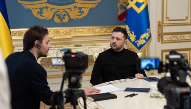 制裁緩和はロシアに無人機や軍の契約のための数十億の資金を与える＝ゼレンシキー宇大統領