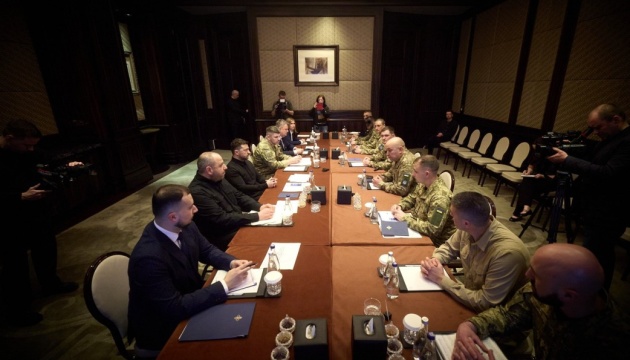 Комплексні рішення із захисту неба в ОАЕ вже довели свою ефективність - Зеленський