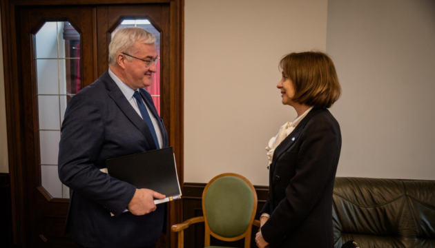 Сибіга обговорив можливості спільного оборонного виробництва з главою МЗС Болгарії