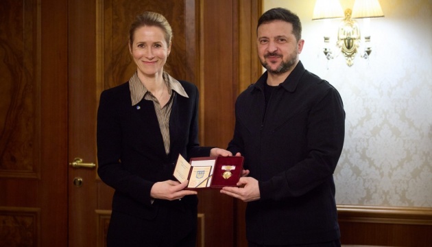 ゼレンシキー宇大統領、カラスＥＵ上級代表と９００億ユーロ融資の妨害問題につき協議