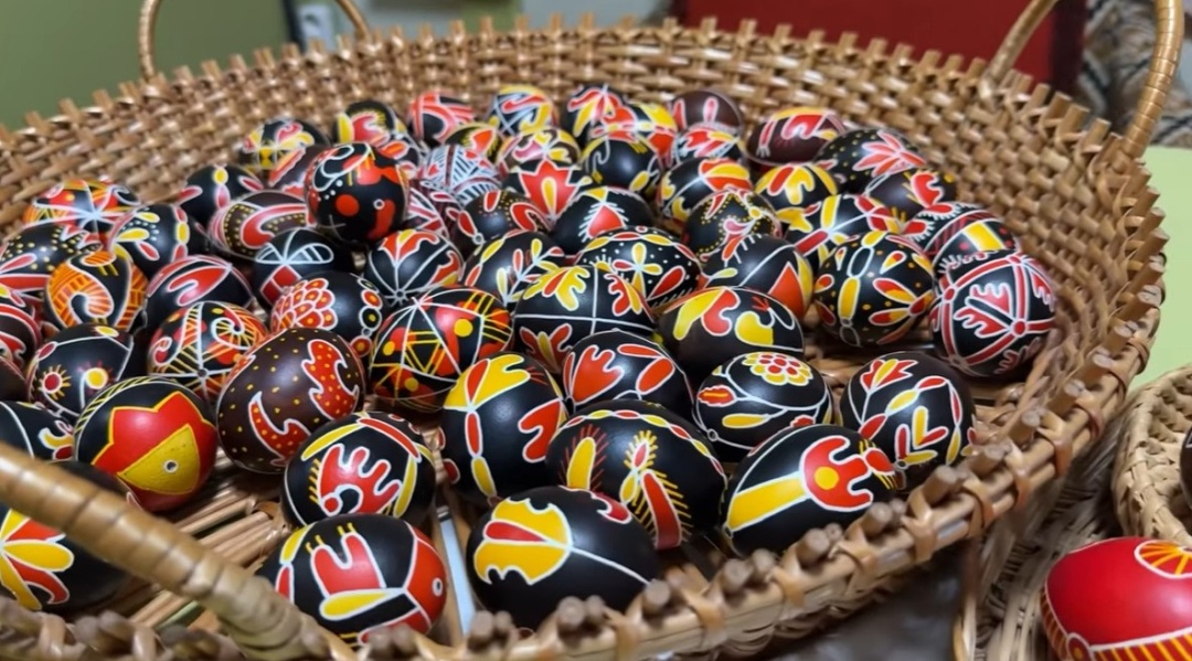 Писанки надазовських греків 