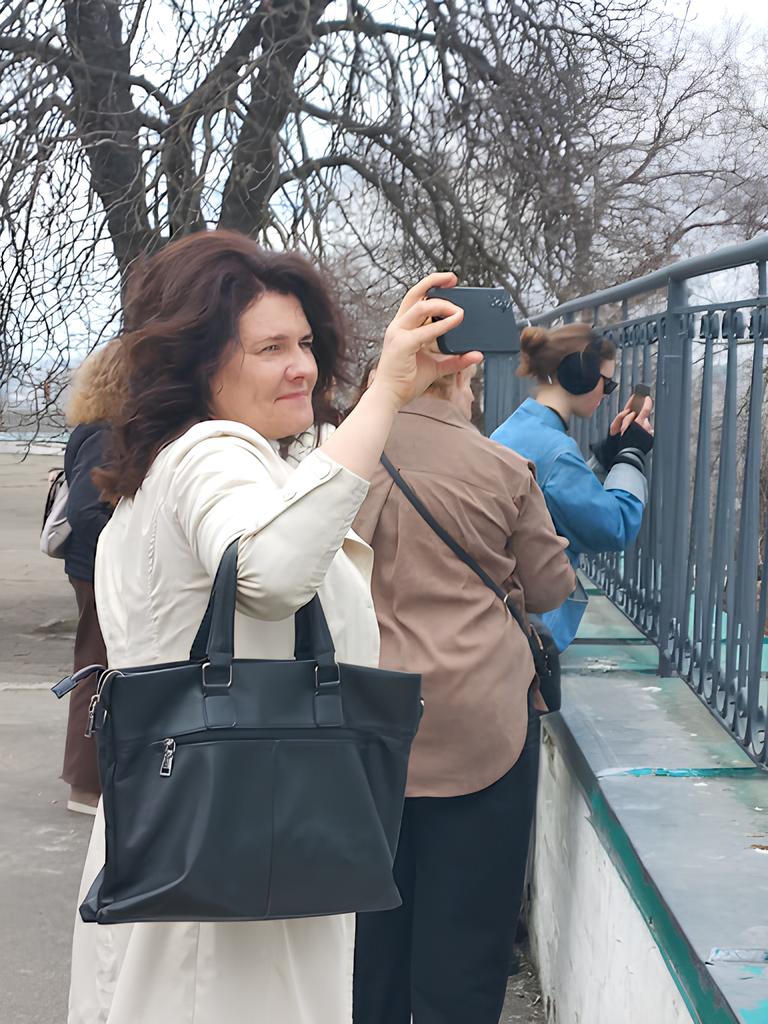 Волонтерка Оксана Левкова.