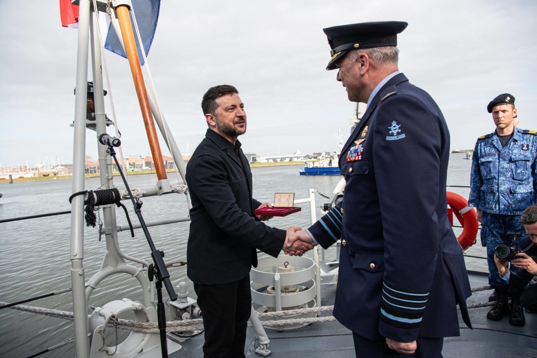 Нідерландський генерал отримав Орден «За заслуги» III ступеня