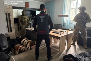 У Дніпрі викрили мережу шахрайських колцентрів, які діяли за двома схемами