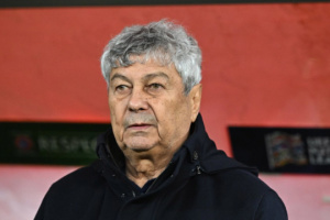 Луческу офіційно залишив посаду наставника футбольної збірної Румунії