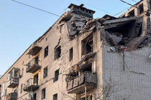 ロシア軍、ウクライナ北部スーミ州を空爆　死者１名、負傷者３名