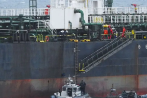 У Швеції затримали підсанкційний танкер через розлив нафти в Балтійському морі