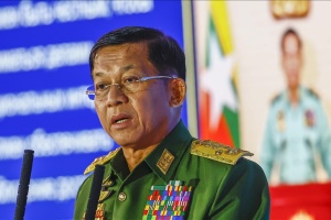 Парламент М'янми обрав лідера хунти президентом країни