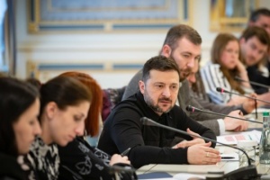 Selenskyj: MI6 hält aktuelle Lage an der Front für beste der letzten zehn Monate