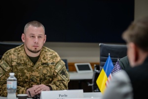 Паліса обговорив з ексдиректором ЦРУ ситуацію на фронті та успішні технологічні рішення в українській армії