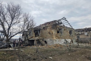 Удар по Запорізькому району: автівку вибухом відкинуло в річку, загинув чоловік