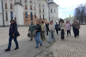 Екскурсія до Лаври – підтримка для жінок, які втратили рідних на війні