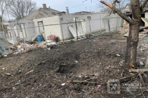 У Харкові уламки БПЛА впали у трьох районах, є постраждалий