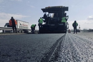 Ukraine repairs 2.7 million sq m of roads – Svyrydenko