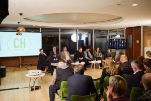 «Слуги народу» на засіданні фракції обговорили законопроєкти, важливі для фінансової допомоги - Арахамія